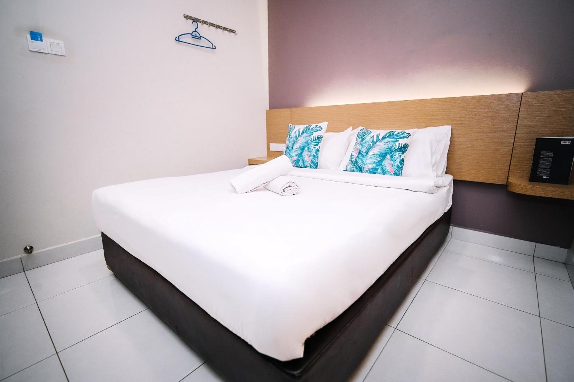 Swing & Pillows - Pj21 Petaling Jaya Eksteriør bilde