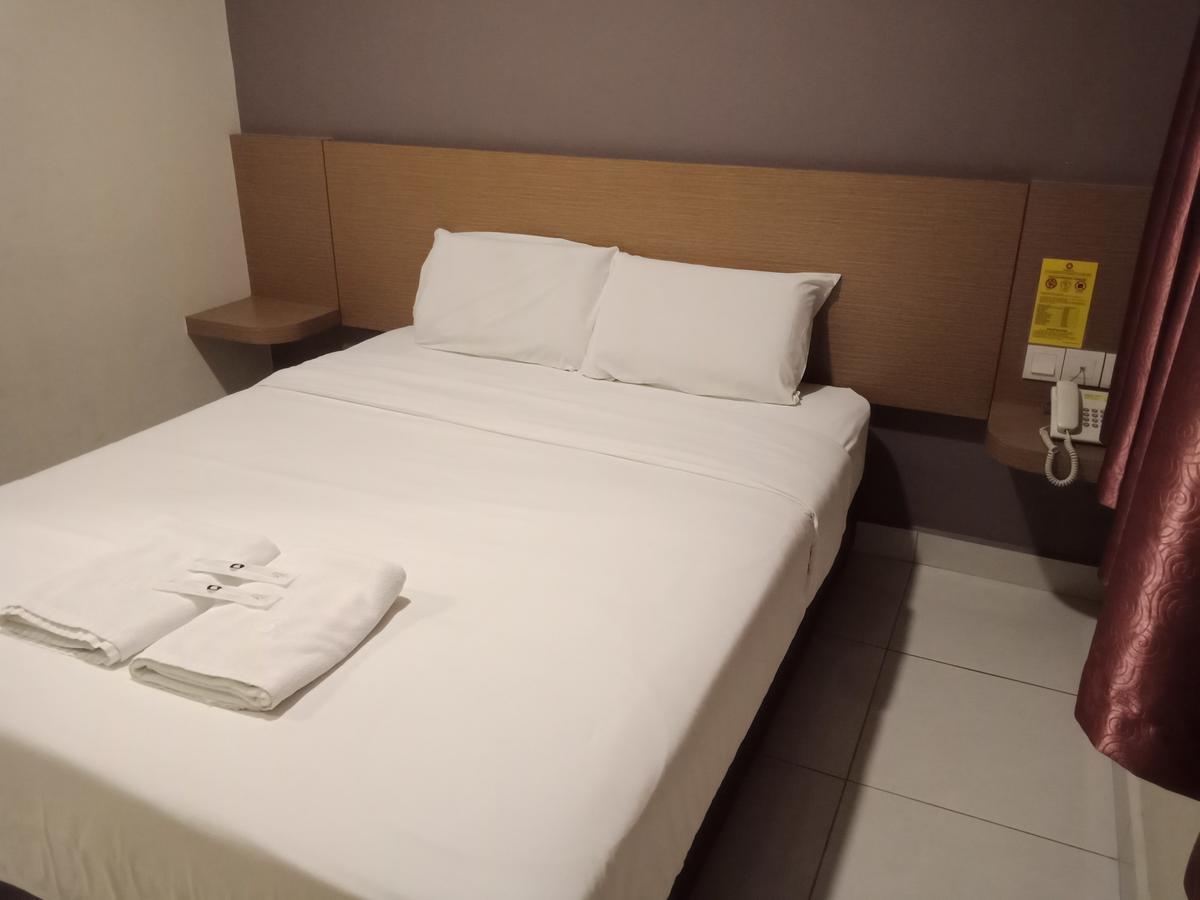 Swing & Pillows - Pj21 Petaling Jaya Eksteriør bilde